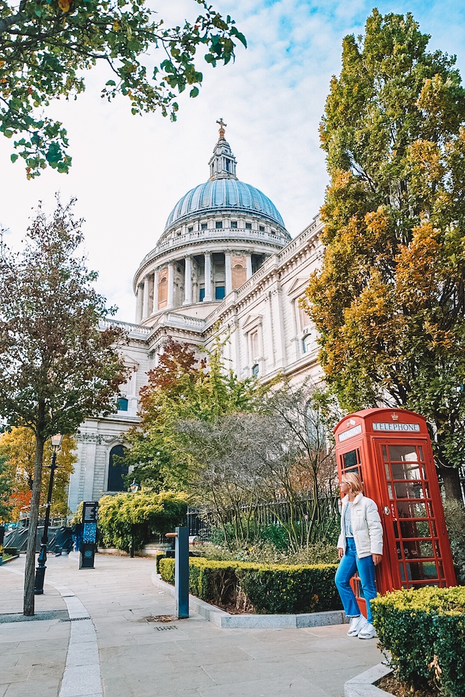 St Paul's Cathedral in the fall